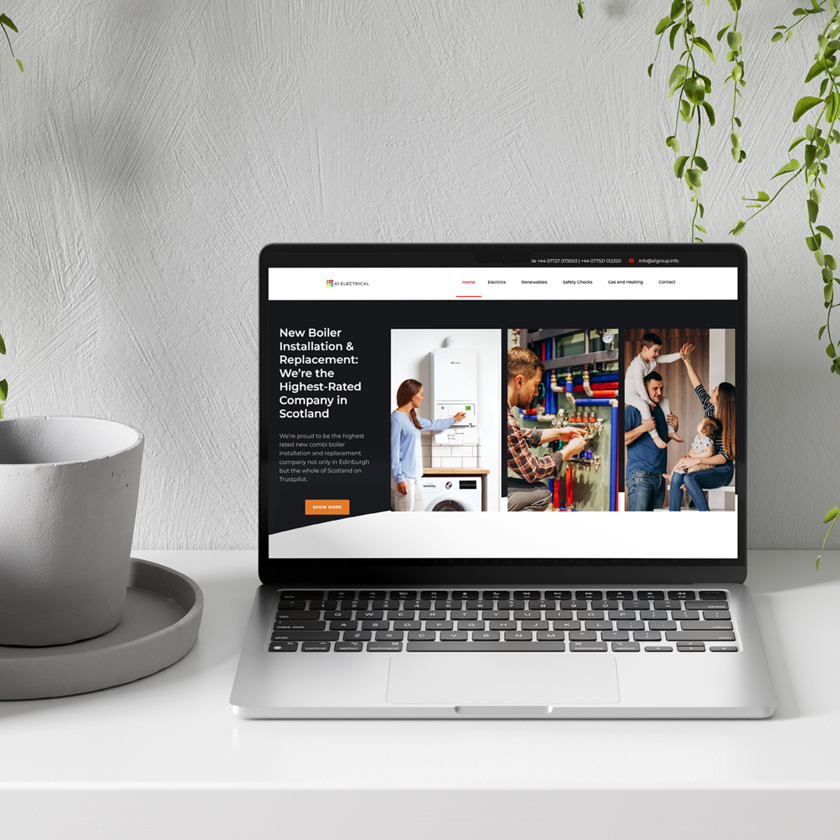 Projekt responsywnej strony internetowej firmy instalacyjnej na laptopie